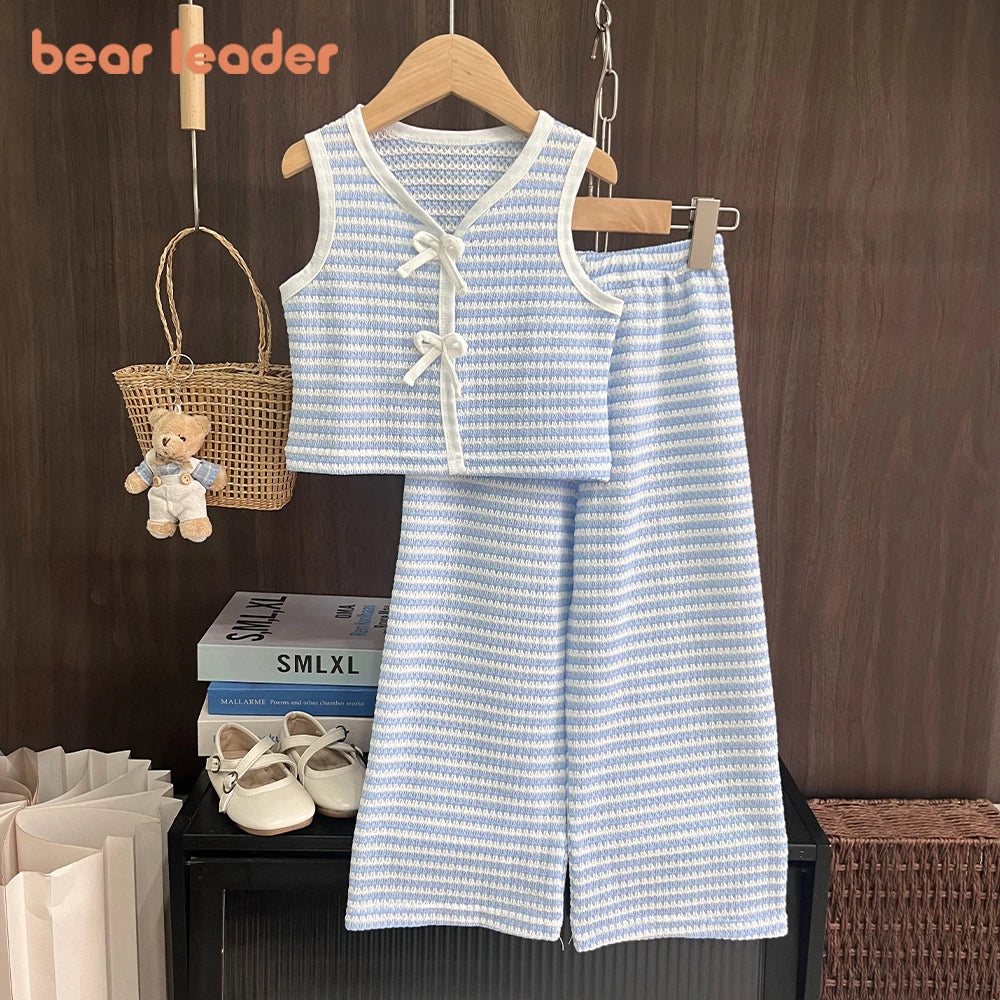Bear Leader Modische und schlichte, gestreifte, bedruckte Mädchenkleidung im koreanischen Stil, Sommer, neuer Street-Style, ärmelloses Oberteil mit Schleife + Hose