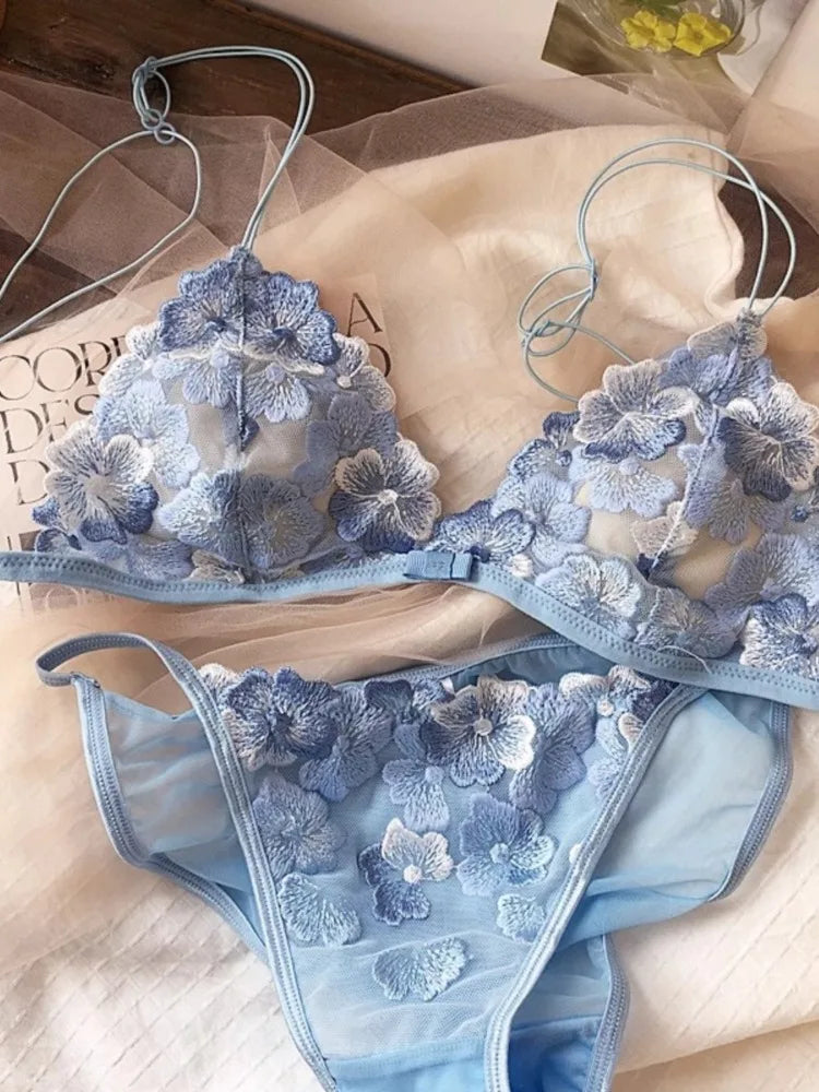 Französisches Nischen-Dessous-Set, besticktes Netz, Dreieck-Cup, kabelloses Bralette, Retro-Spitze, dünn, sexy, bequemer BH, USA Tushy MOYISU