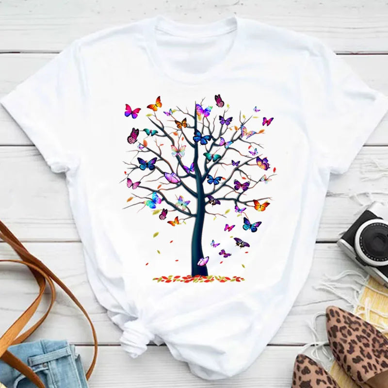 Neue blaue Schmetterling Blumen gedruckt T-Shirt Frauen Sommer lässig Kurzarm O-Ausschnitt Tops 90er Jahre Mode Grafik weibliche Tops T-Shirts