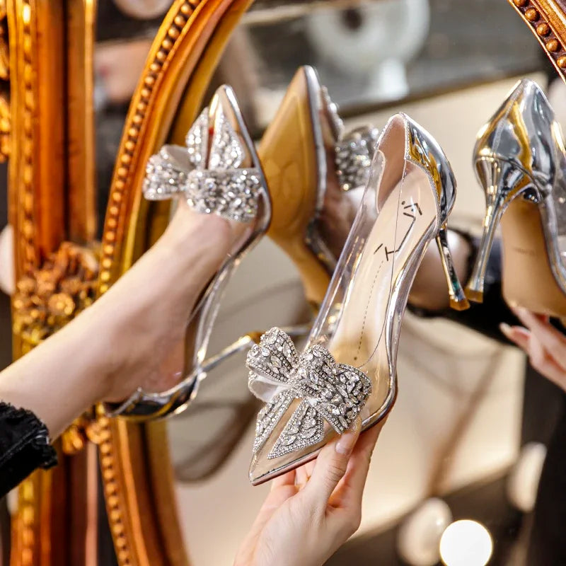 Frühling und Herbst Neue Transparente High Heels Spitz Diamant Verziert Bogen Mode Sexy Bankett Stiletto frauen Schuhe