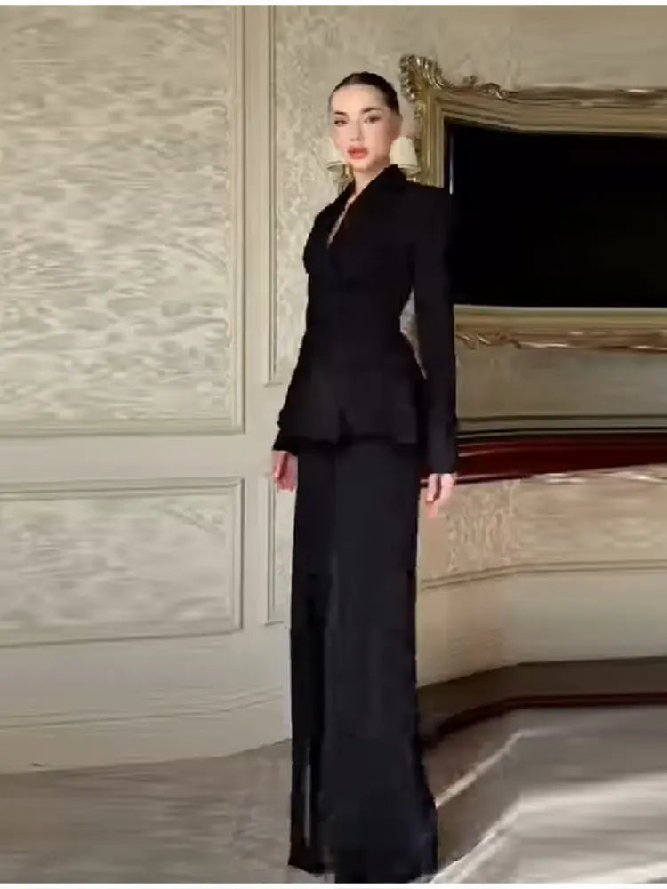 Eleganter Damen-Blazer mit Perlenstickerei, schmal geschnitten, mit breiten Schultern, einfarbiges, lässiges Oberteil und bequeme, weit geschnittene Hose, zweiteiliges Set