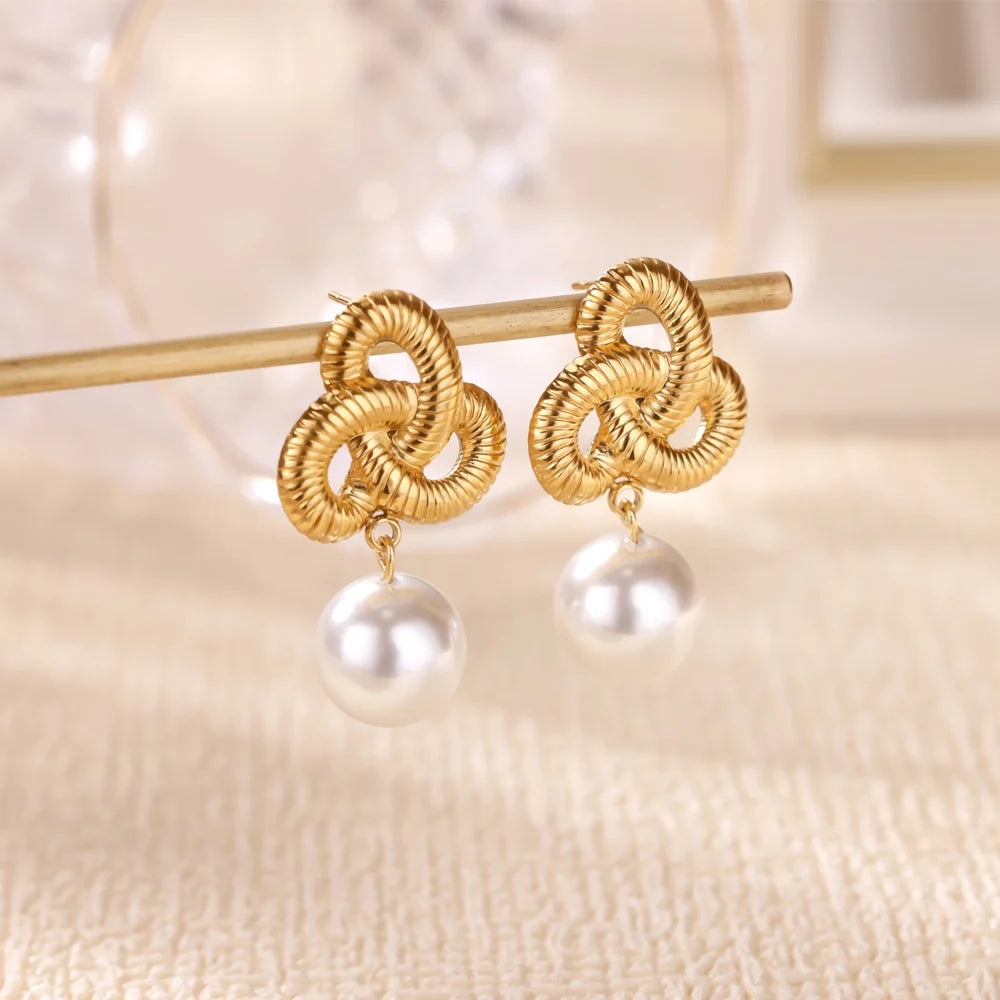 Elegante Imitation Perle Tropfen Ohrringe für Frauen Gold Farbe Edelstahl Herz Geometrische Durchbohrte Ohrringe Trendy Party Schmuck