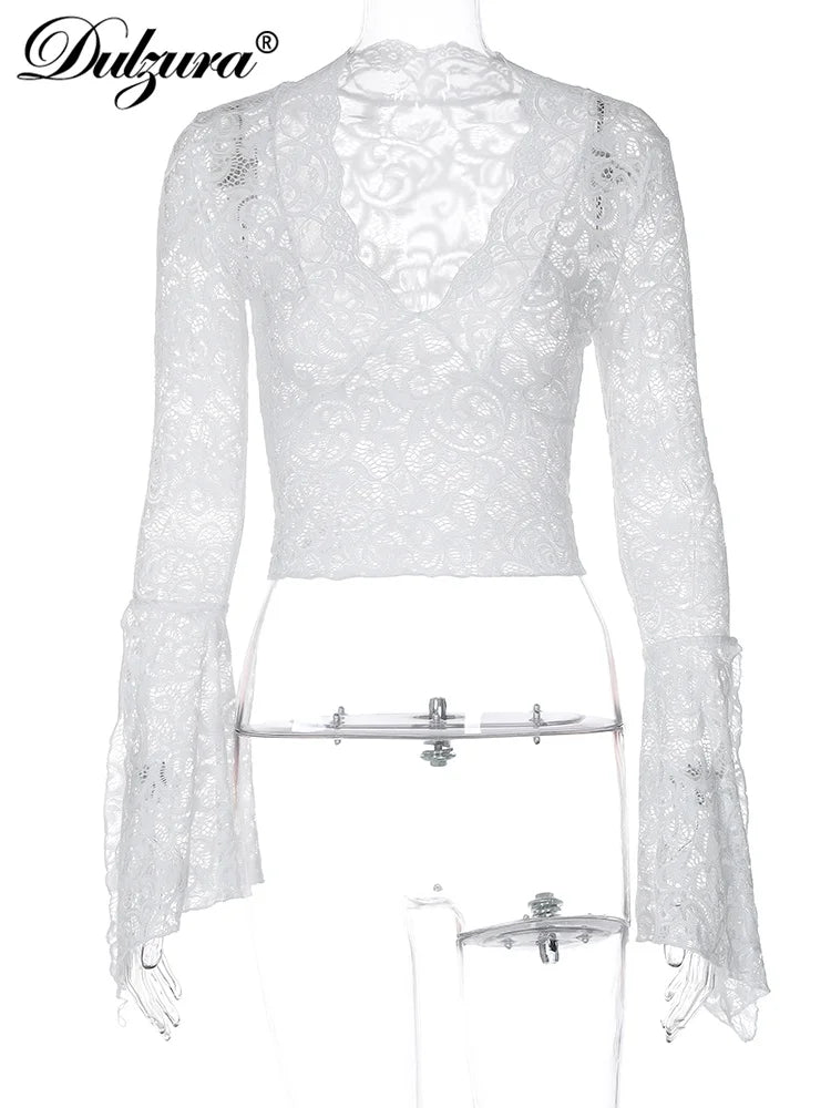 Dulzura V-Ausschnitt, langer Schlitz, ausgestellte Ärmel, Spitzen-T-Shirt, durchsichtig, sexy Crop-Top, Party, Clubwear, Herbst und Winter, Y2K