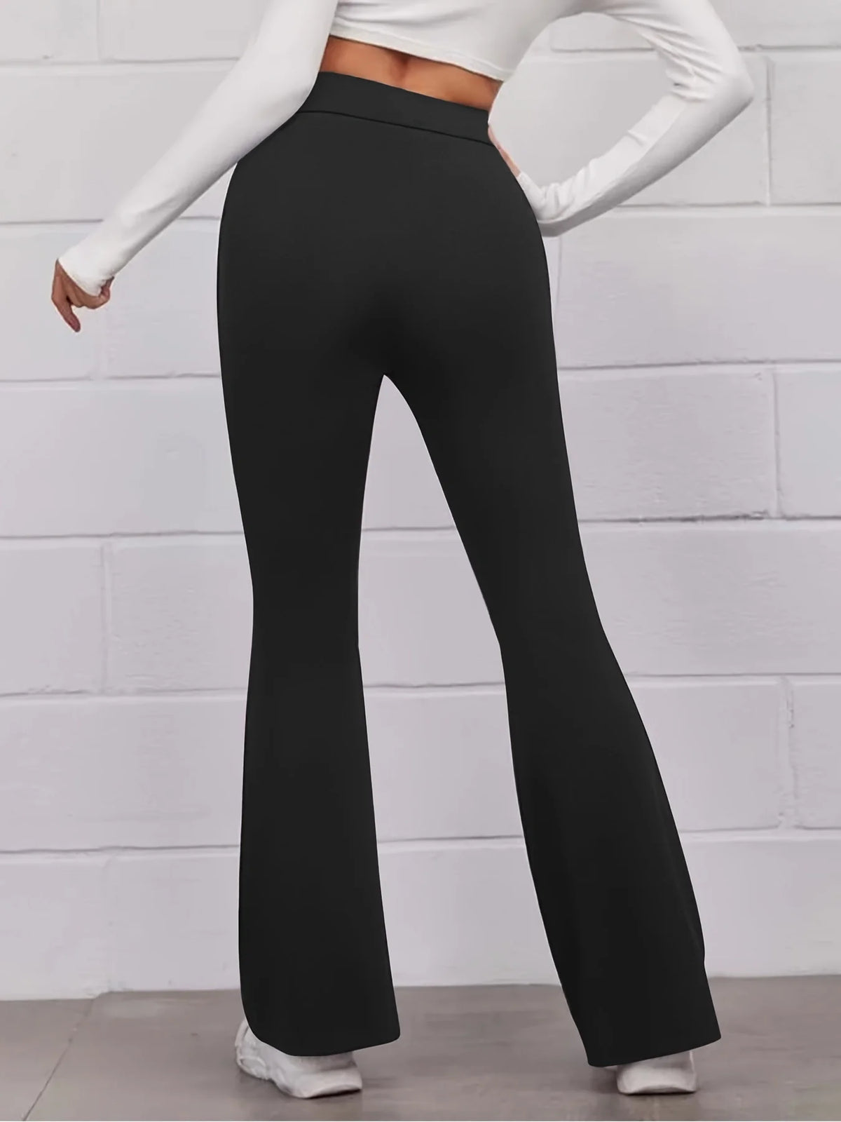 2024 Sommer neue Damen Plus-Size-Britisch Street Style Fashion Style Plissee Design ausgestellte Hose