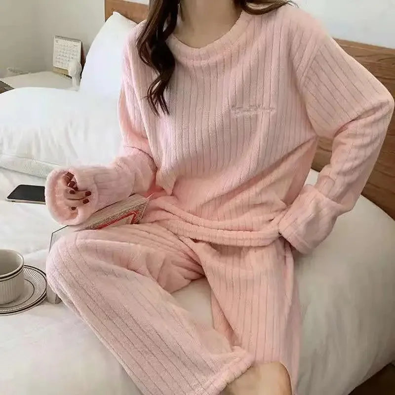 Warmes Pyjama-Set aus weichem Korallensamt-Jacquard für Damen, gemütliche Loungewear-Oberbekleidung für Winter, Weihnachten, Valentinstag, Geschenk ﻿