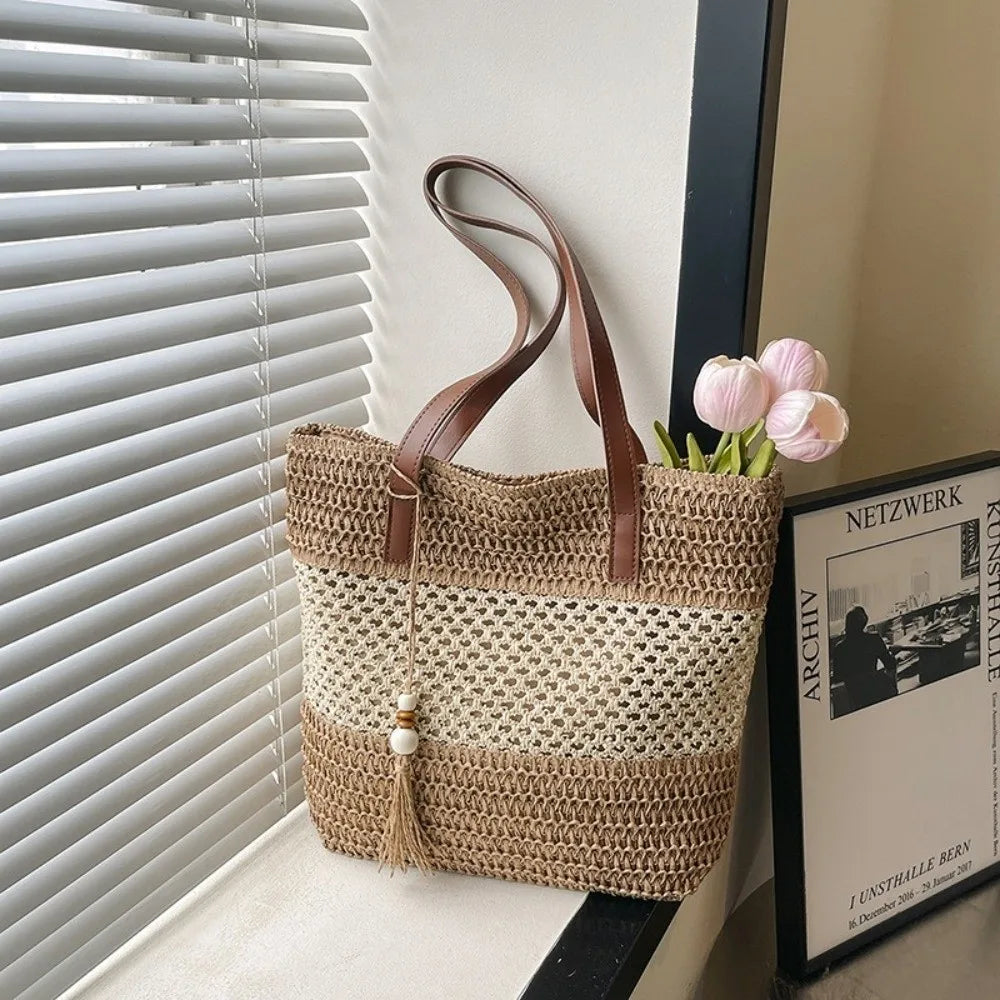 Lässige Stroh-Gewebte Tragetasche Große Kapazität Quadratische Schultertasche mit Reißverschluss und Ledergriff Urlaubs-Strandtasche