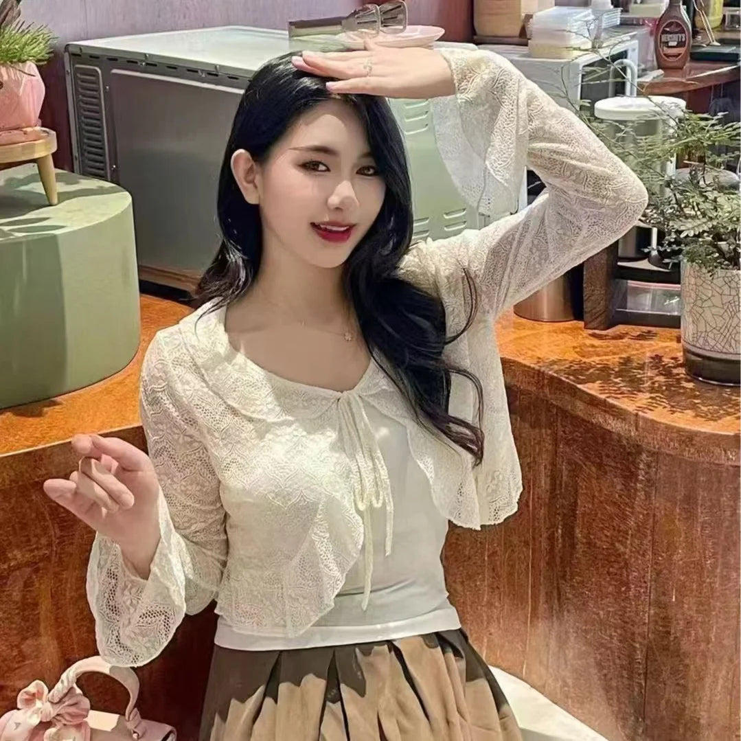 2026 Sommer Langarm Vintage National Trend Damenbekleidung Ausgehöhlte Spitze Patchwork Chiffon Hemden Damen Blusen Großhandel