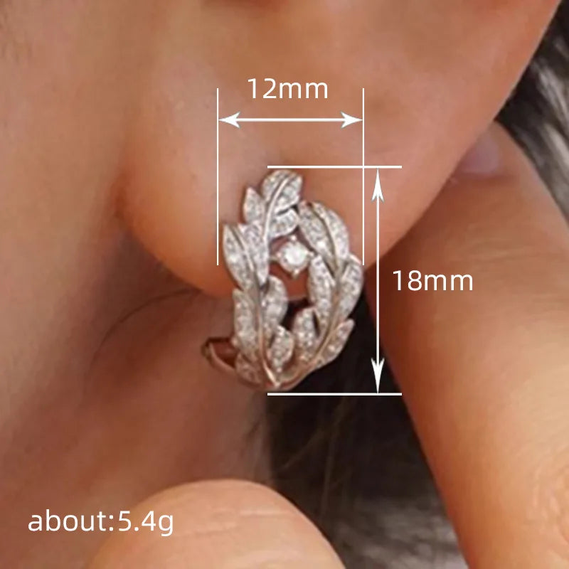 Huitan Silber Farbe Blatt Creolen für Frauen Neu Gestaltete Exquisite Ohr Zubehör Silber Farbe Hochzeit Trendy Schmuck