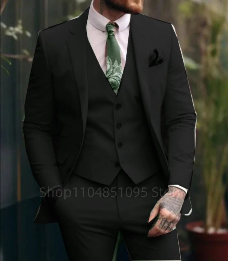 Neueste 3-teilige Sets Formal Slim Fit Herrenanzug Eleganter Bräutigam Smoking Hochzeit Business Party Anzüge Kerbe Revers Blazer MaleBlazer
