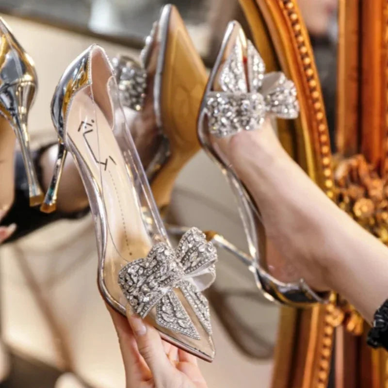 Frühling und Herbst Neue Transparente High Heels Spitz Diamant Verziert Bogen Mode Sexy Bankett Stiletto frauen Schuhe