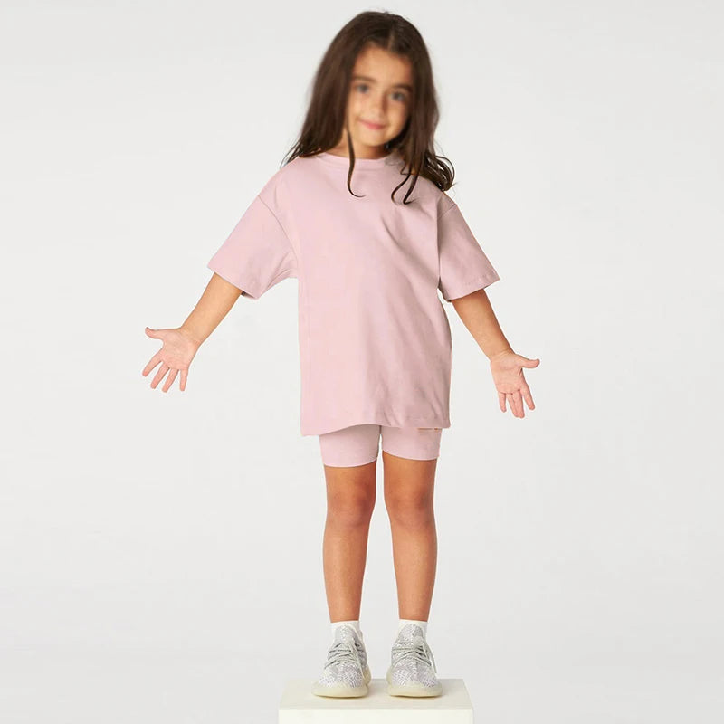 Neuheit Kleine Kinder Baby Mädchen Kleidung 2 Stück Trainingsanzug Set Übergroßen Kurzarm Baumwolle T-shirt + Leggins Shorts Sport Anzug