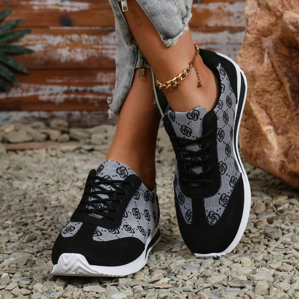 Frühling und Sommer Frauen Designer Mund Atmungsaktive Cross Strap Turnschuhe Flache Bequeme Casual Walking Turnschuhe Zapatos De Mujer