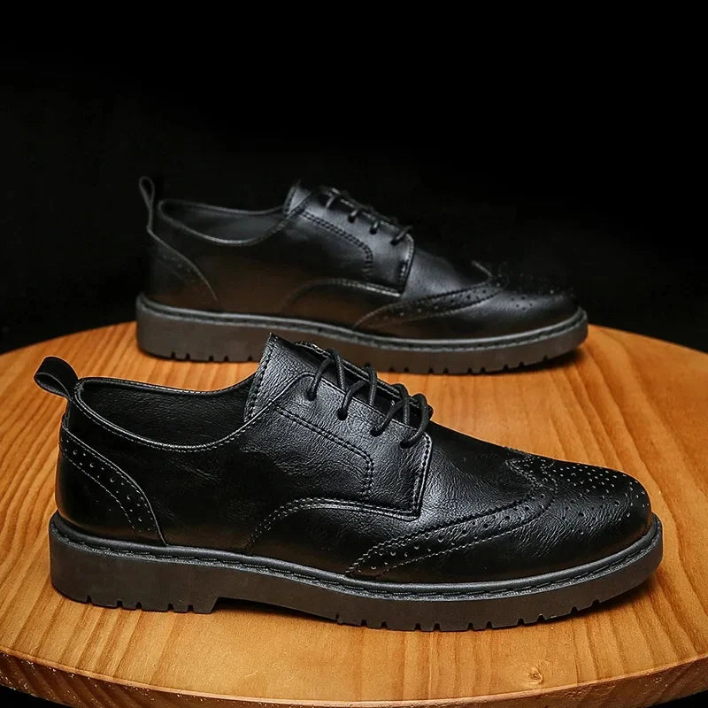 Blockevents Herrenmode 2021 Neue Koreanische Business-Casual-Schuhe Atmungsaktive Vielseitige Trendige Vestibül-PVC-Sohle Herren-Anzugschuhe