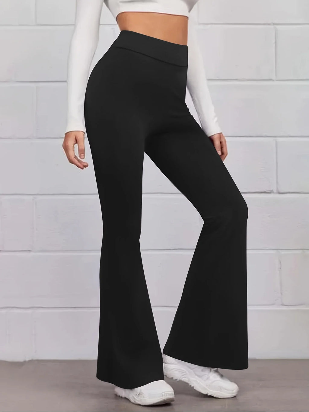 2024 Sommer neue Damen Plus-Size-Britisch Street Style Fashion Style Plissee Design ausgestellte Hose