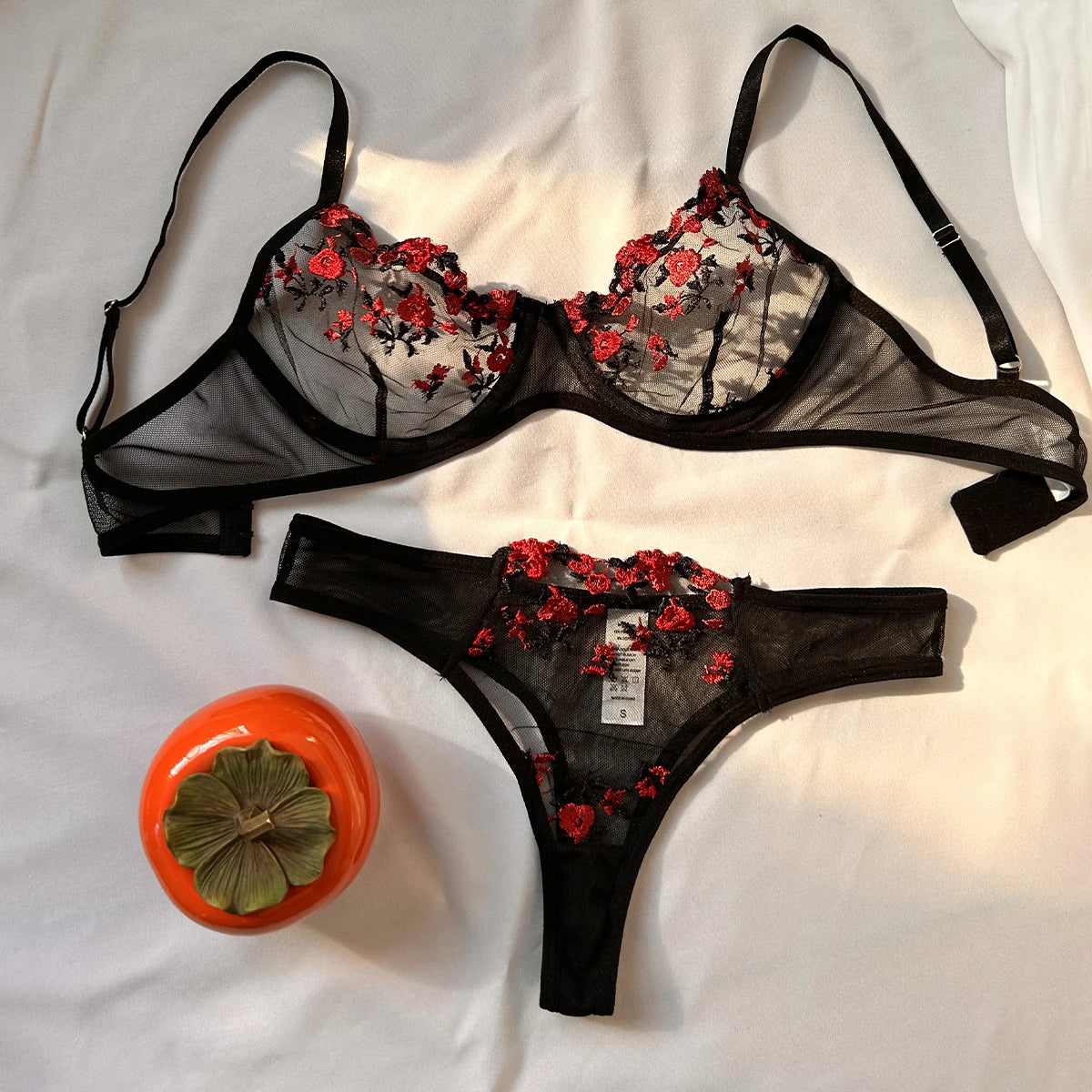 Sexy Dessous ausgefallene Spitze Erotik-Set Frau 2 Stück transparente Damen unterwäsche Stickerei erotisch schöne BH und Höschen-Sets