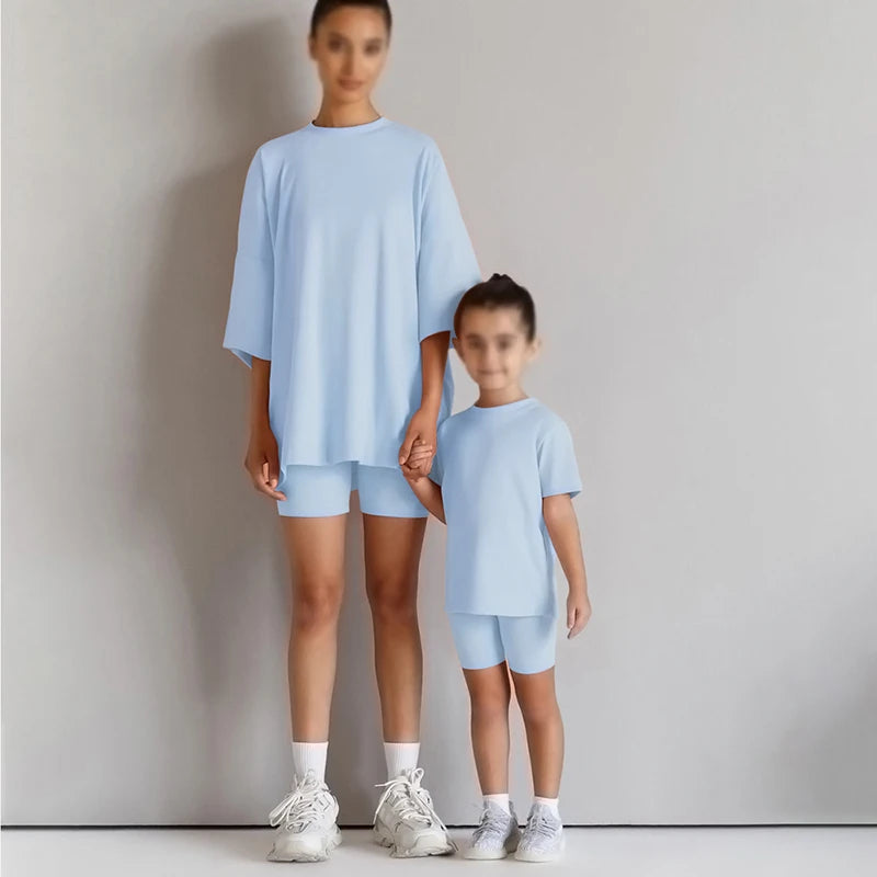 Neuheit Kleine Kinder Baby Mädchen Kleidung 2 Stück Trainingsanzug Set Übergroßen Kurzarm Baumwolle T-shirt + Leggins Shorts Sport Anzug