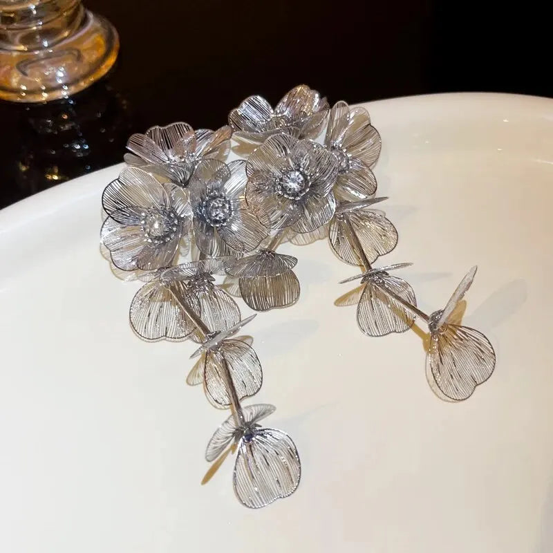 Vintage Goldfarbene Große Blumen-Ohrhänger für Damen Klassische Kristall-Metall Lange Ohrringe Statement Bohemian Ohrschmuck Geschenke K0