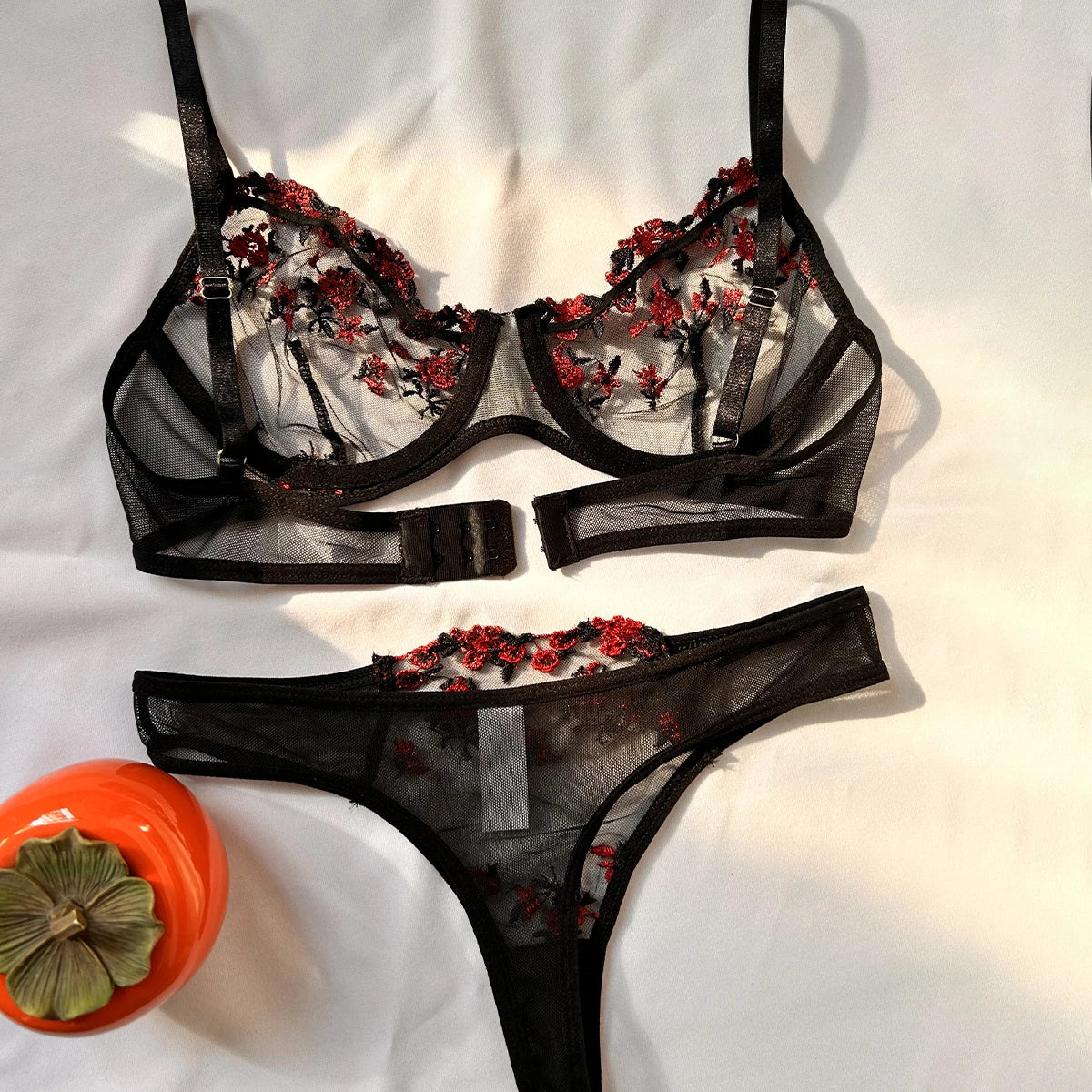 Sexy Dessous ausgefallene Spitze Erotik-Set Frau 2 Stück transparente Damen unterwäsche Stickerei erotisch schöne BH und Höschen-Sets