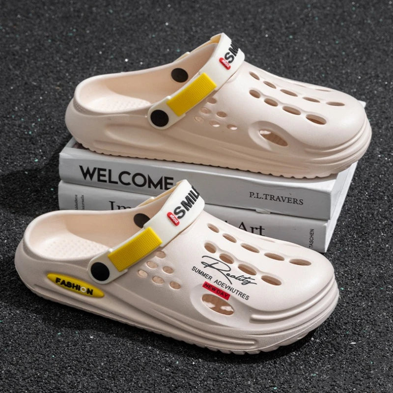 Sommer-Clogs Sandalen 47 Herren-Clogs EVA-Hausschuhe Weiche Sohle Atmungsaktive Strandpantoffeln Herren-Hausschuhe Outdoor Rutschfeste Pantoffeln