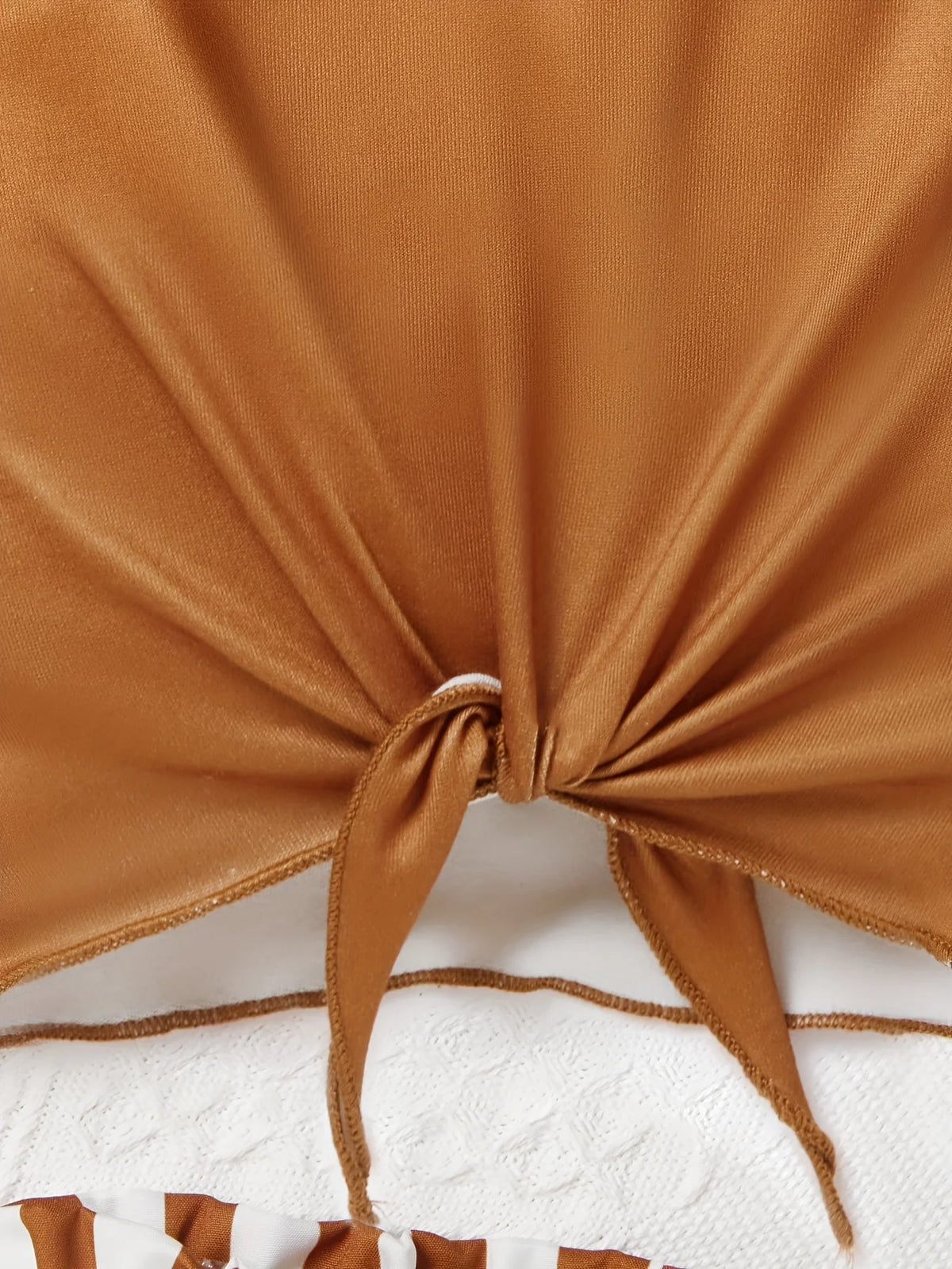 Freizeit-Shorts-Set für Mädchen: Braunes Tanktop + gestreifte Shorts mit Schleife, zweiteiliges Outfit, geeignet für Mädchen im Alter von 3-10 Jahren, vielseitige Kleidung für Sommer, Zuhause, Ausflüge und Schule