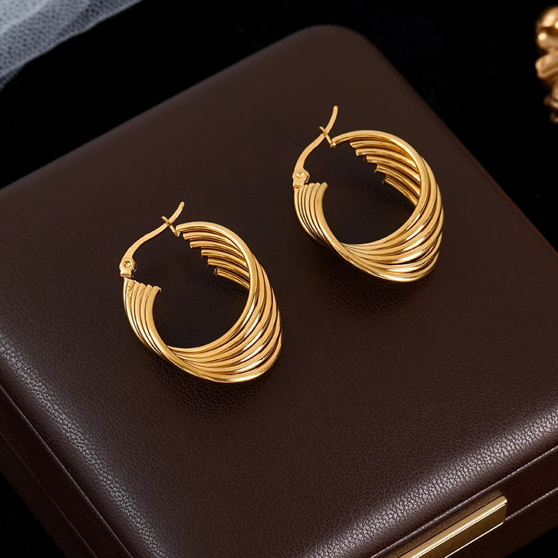 GANEMLY 316L Edelstahl Metall Goldfarben Creolen für Damen Neue Trendige Exquisite Wasserdichte Ohrschmuck Geschenk für Frauen
