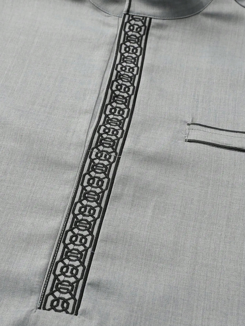 Neue Muslimische Traditionelle männer Robe Multi farbige Elegante Ethnische Stickerei männer Robe Einfache Casual Lose Robe