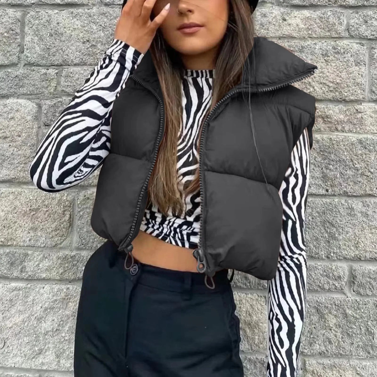 Kurze Daunenweste für Damen im Herbst und Winter, kurze Stehkragenweste, warme, ärmellose, gesteppte Weste, Outdoor-Reisejacke, Oberteile