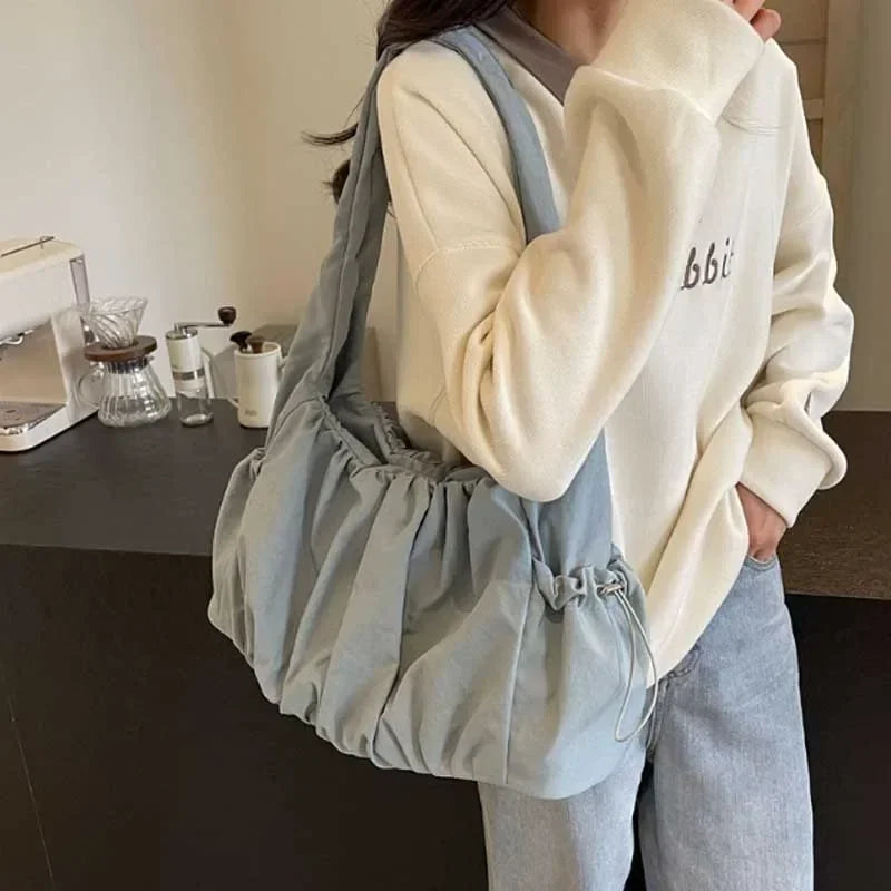 Nylon-Stofftasche für Damen, große Kapazität, Sommer, 2024, neue All-Match-Ins, One-Shoulder-College-Studenten-Klassentasche, Damen-Handtasche