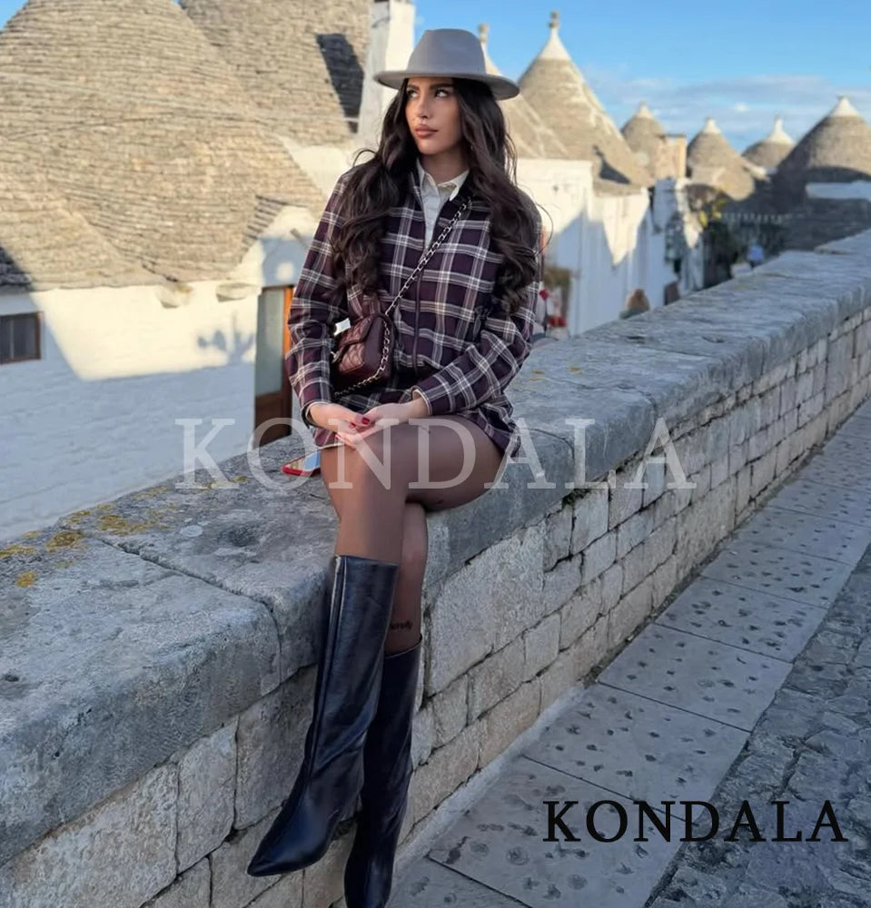 KONDALA High Street Plaid Shorts Set Zipper Revers Bomber Jacke Mini Plissee Shorts Mode 2026 Frühling Herbst Elegante Dame Set