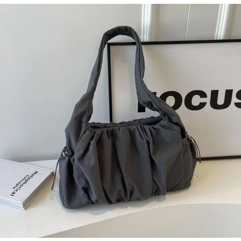 Nylon-Stofftasche für Damen, große Kapazität, Sommer, 2024, neue All-Match-Ins, One-Shoulder-College-Studenten-Klassentasche, Damen-Handtasche