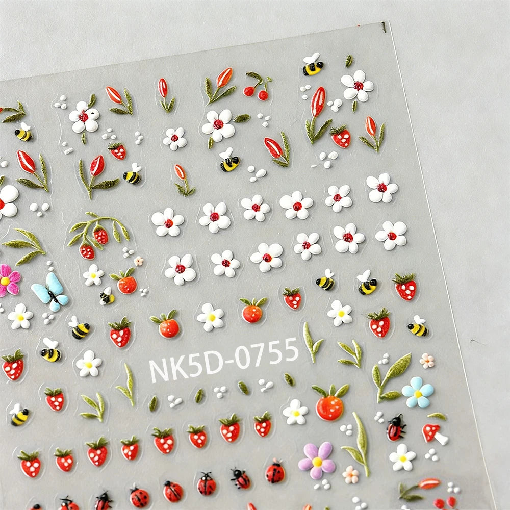 5D Süße Erdbeer- und weiße Gänseblümchen-Nagelaufkleber, geprägte Marienkäfer-, kleine Biene- und Tulpen-Design-Nagelsticker, DIY Frühlings-Blütenblätter-Deko