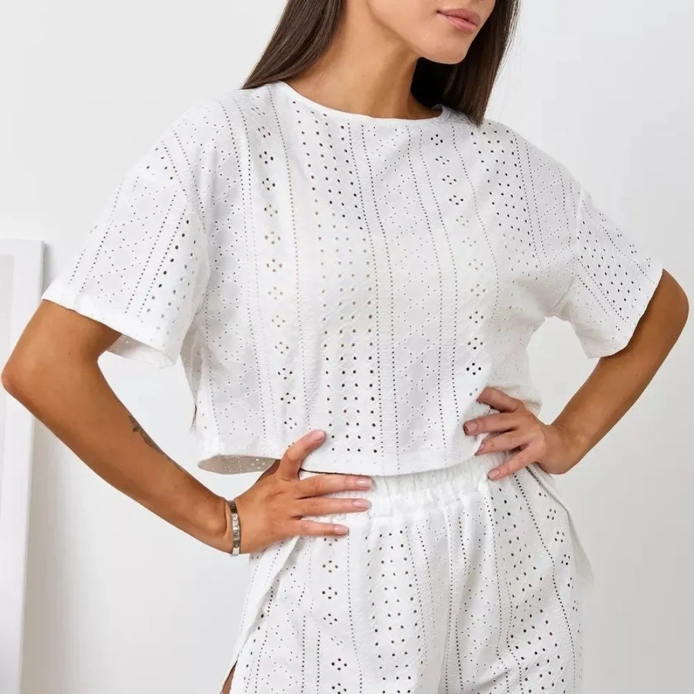 Neues Polyester-Pyjama-Set für Damen, atmungsaktives Loungewear-Set mit Lochmuster, bequemes Kurzarm-Oberteil und Shorts, lässig für den Freizeitgebrauch