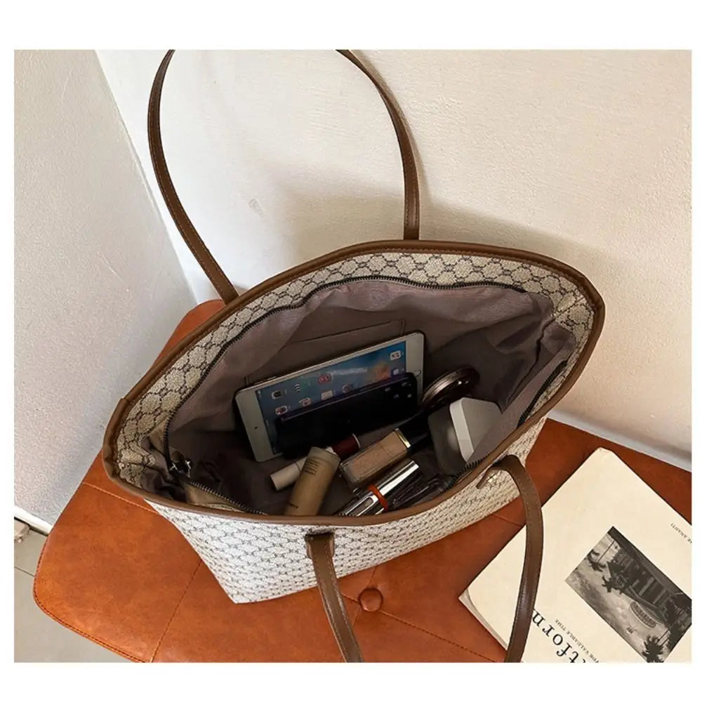 Mode Frauen Handtaschen klassisches Design Umhängetasche große Kapazität Einkaufstasche Damen lässig Pendelt asche