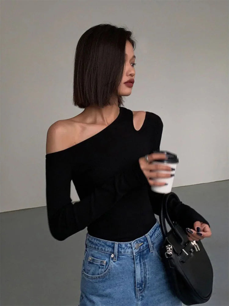 Mode Skew Kragen Off-schulter Lange-ärmeln T-shirts Frauen Frühjahr Neue Solide Slim Fit Crop Top Sexy Aushöhlen tees Shirts