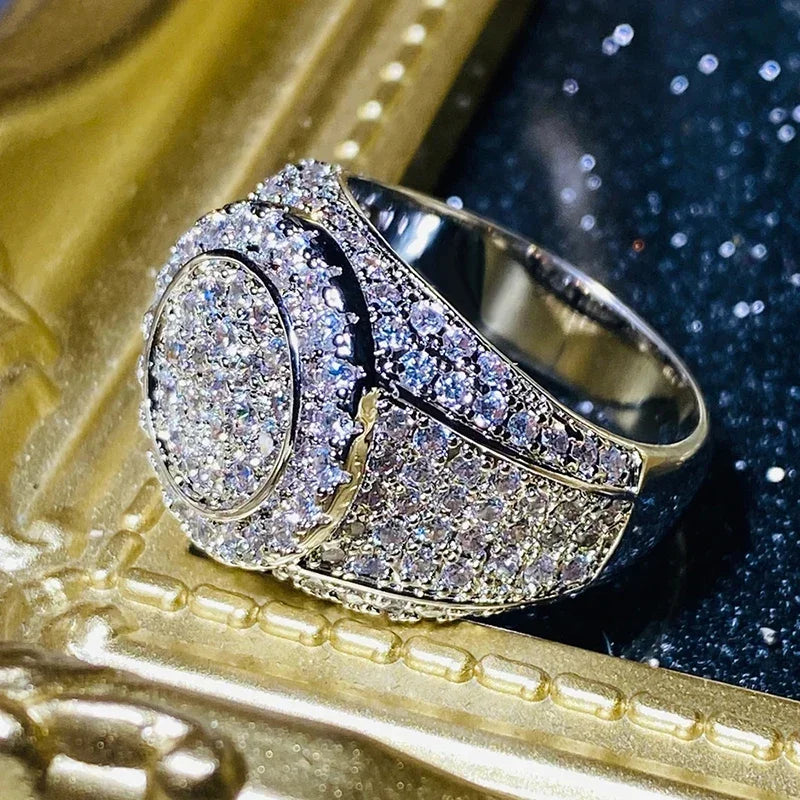 Huitan Helle Eheringe für Frauen, schillernder Zirkonia, luxuriöses, schickes Fingerzubehör, moderner, exquisiter Schmuck für Party
