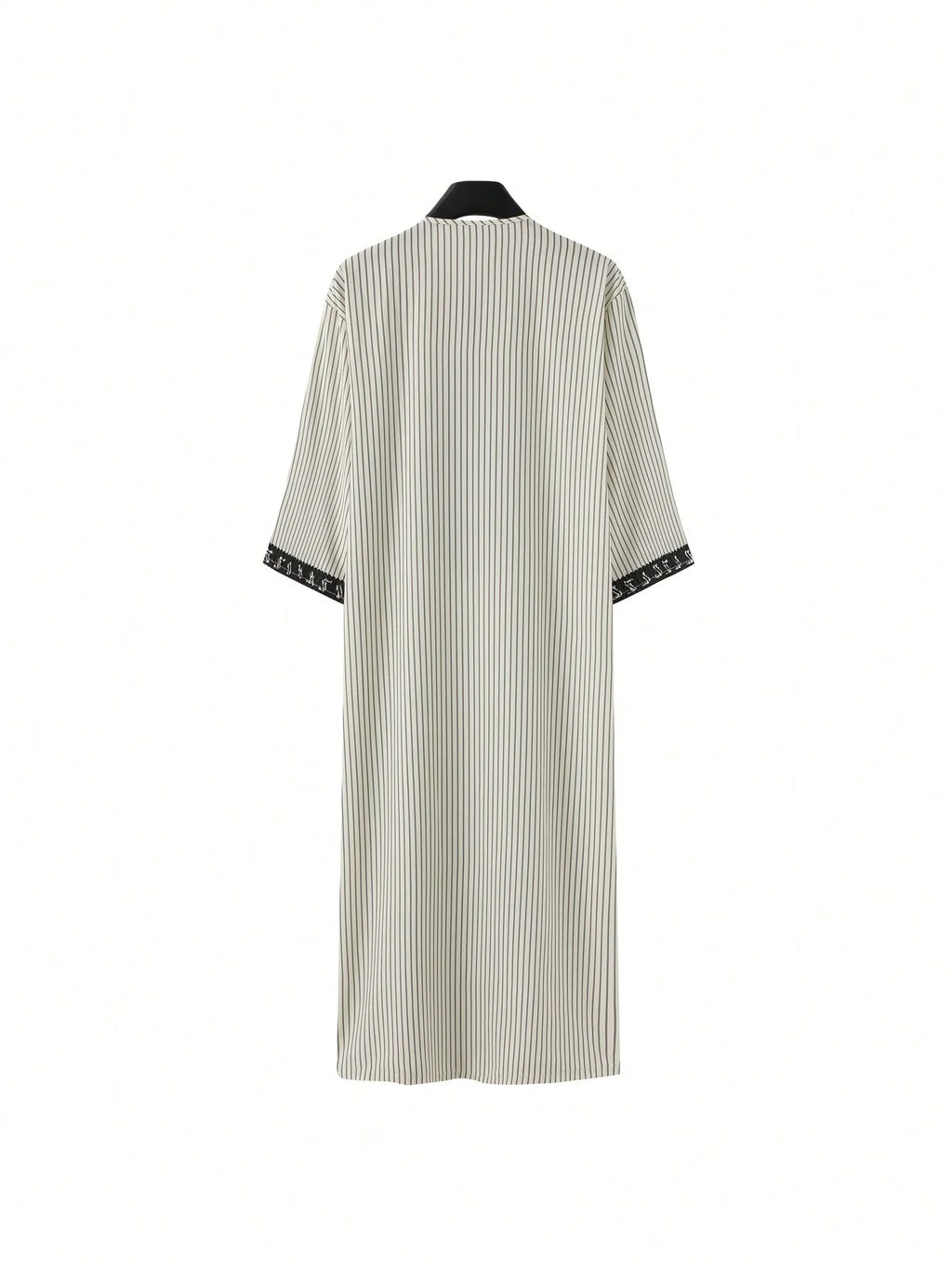 Traditioneller Nahöstlicher Stil Muslimische Herren-Langrobe Retro Bestickte Alltagsrobe für Eid Al Fitr