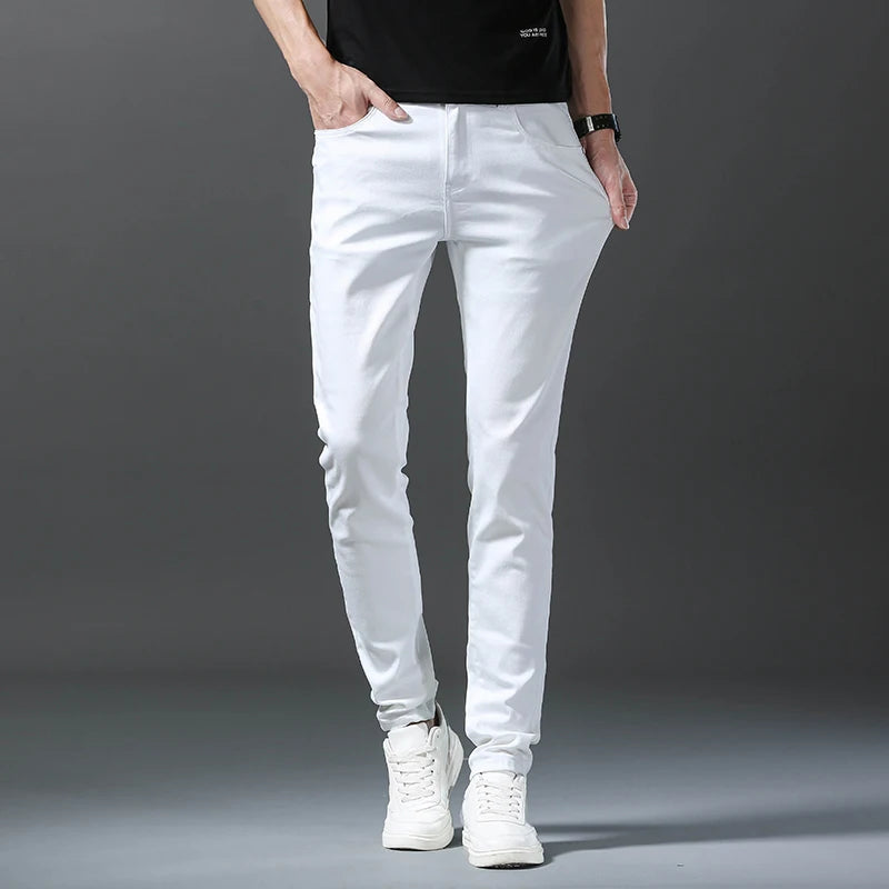 2023 Herbst neue weiße Herren jeans gerade schlanke einfarbige lässige Jeans hose klassische männliche Marken kleidung Hose