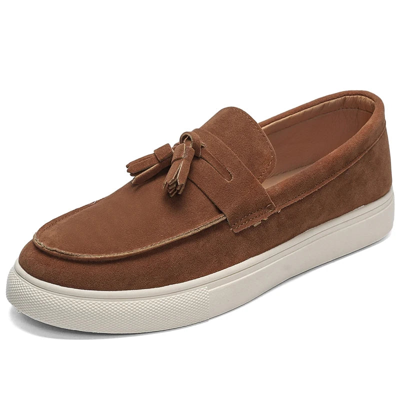 Klassische graue Herren-Freizeitschuhe, bequeme Wildleder-Loafer für Herren, Freizeitschuhe, Slip-on-Designer-Schuhe, Herren-Mokassins