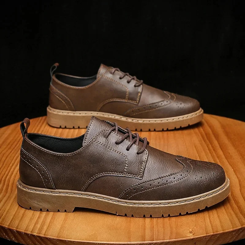Blockevents Herrenmode 2021 Neue Koreanische Business-Casual-Schuhe Atmungsaktive Vielseitige Trendige Vestibül-PVC-Sohle Herren-Anzugschuhe