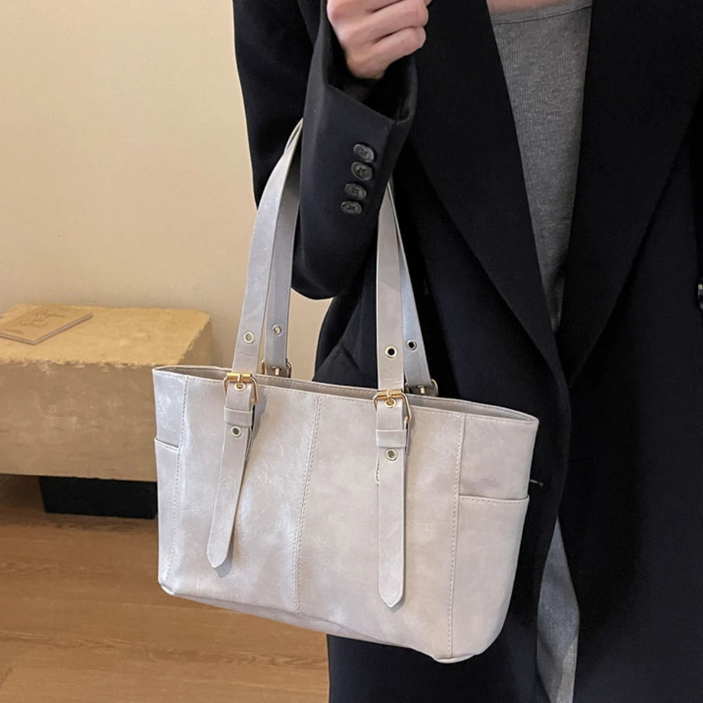 2026 Neue Koreanische Retro PU-Leder Ketten-Schultertaschen Damen Mode Schwarze Große Kapazität Tragetasche Hochwertige Damenhandtaschen