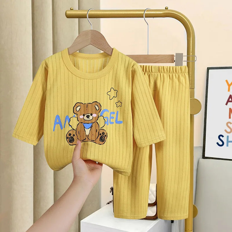 Cartoon Bär Drucken Tops + Hosen Mode Hause Kleidung Jungen Und Mädchen Frühling Sommer 2024 Neue Nachtwäsche 2 stücke Kleinkind dünne Anzüge