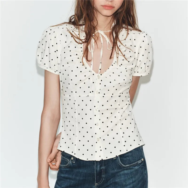Hirigin Damen-Bluse mit Puffärmeln, Bindekragen, Aushöhlungen und Knopfleiste, schmale Passform, elegantes Sommerhemd mit Sweetheart-Ausschnitt