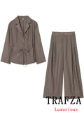 KONDALA Bürodame, schicke braune Anzüge, V-Ausschnitt, gestreift, lockerer Blazer, hohe Taille, weites Bein, Hosen, Mode, 2025, Herbst, lässige Damenanzüge