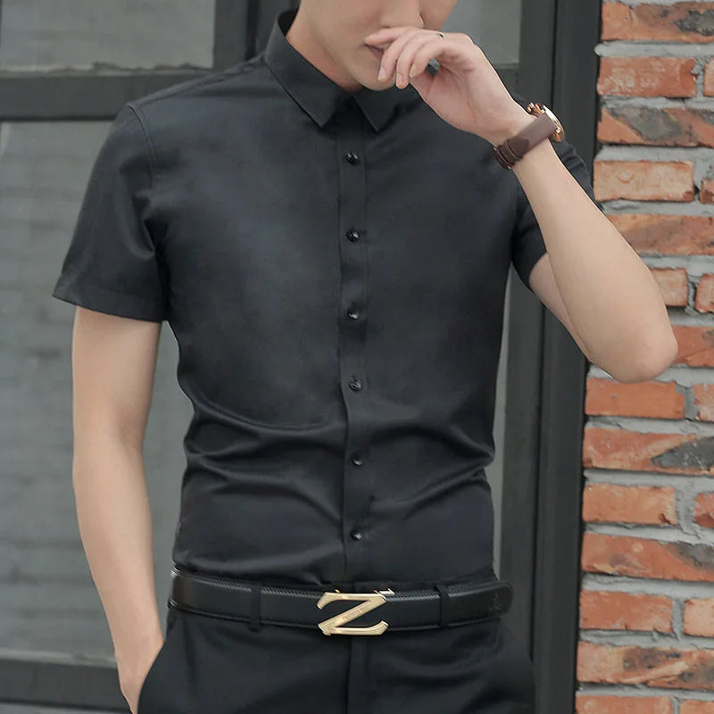 Einfarbiges Business-Casual-Formelles Hemd für Herren. Modisches, klassisches, schlankes, einfarbiges Langarmhemd, kein Bügeln, soziale Qualität