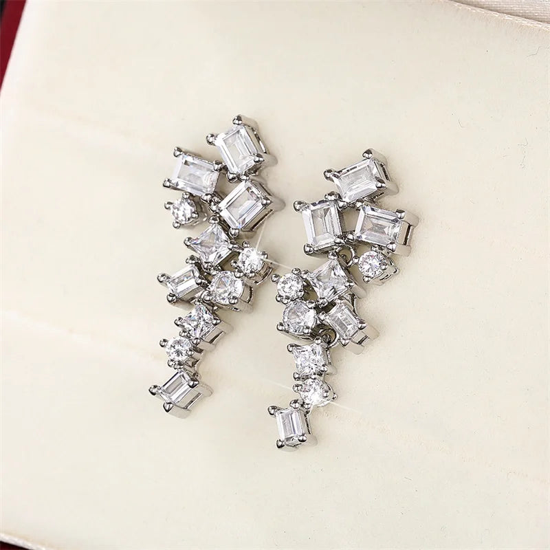 Huitan geometrische Kristall kubischen Zirkon baumeln Ohrringe einfache stilvolle Design Temperament Ohrringe für Frauen Hochzeit Trend Schmuck
