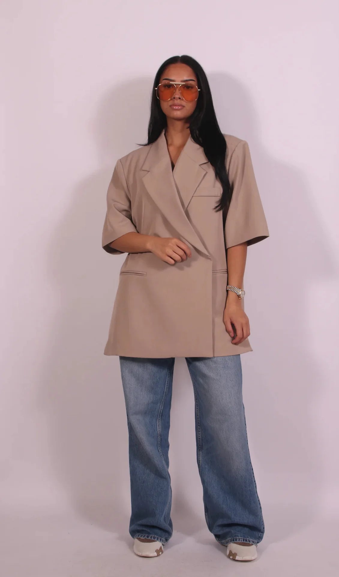 Damen Lockerer Blazer-Anzug Einfarbig Lässiger Umlegekragen Einknopf-Mantel Hochgeschnittene Shorts 2026 Sommer Herbst Formelle Neue Outfits