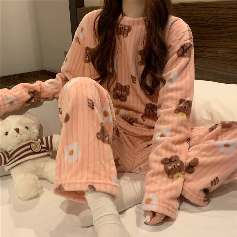 Herbst-Winter-Nachtwäsche, zweiteiliges Set, bezaubernder Pyjama aus pfirsichfarbenem Korallen-Flanell, modische warme Loungewear für Zuhause darüber hinaus