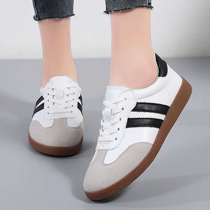 Frauen Schuhe Mode Lässig Wohnungen Vulkanisieren Schuhe Damen Outdoor Walking Turnschuhe Frauen Bequeme Klassische Schuhe Schwarz Weiß