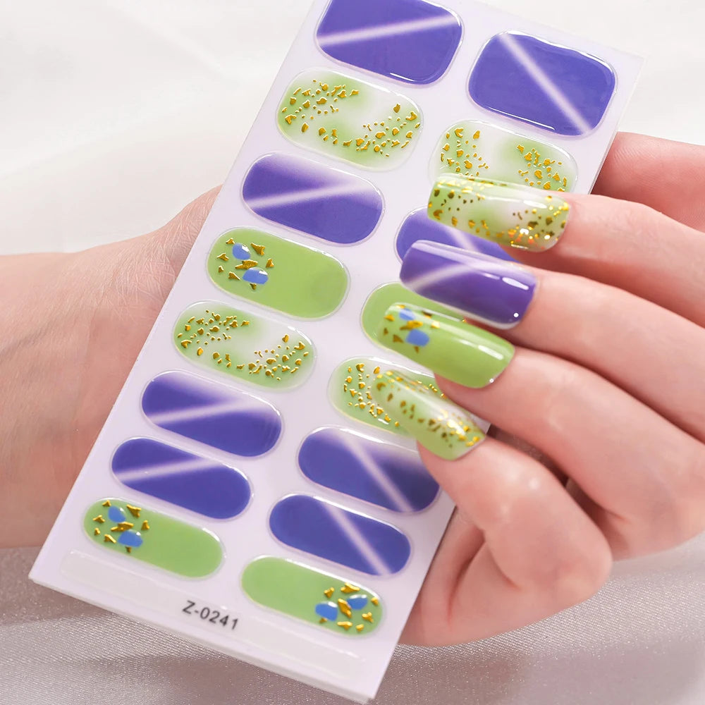 16 Tipps 3D Bunte Eis-Transparente Nagelfolie Volle Abdeckung Bronzing Französisch Nagellack Aufkleber Selbstklebende Langlebige Nagel Dezember