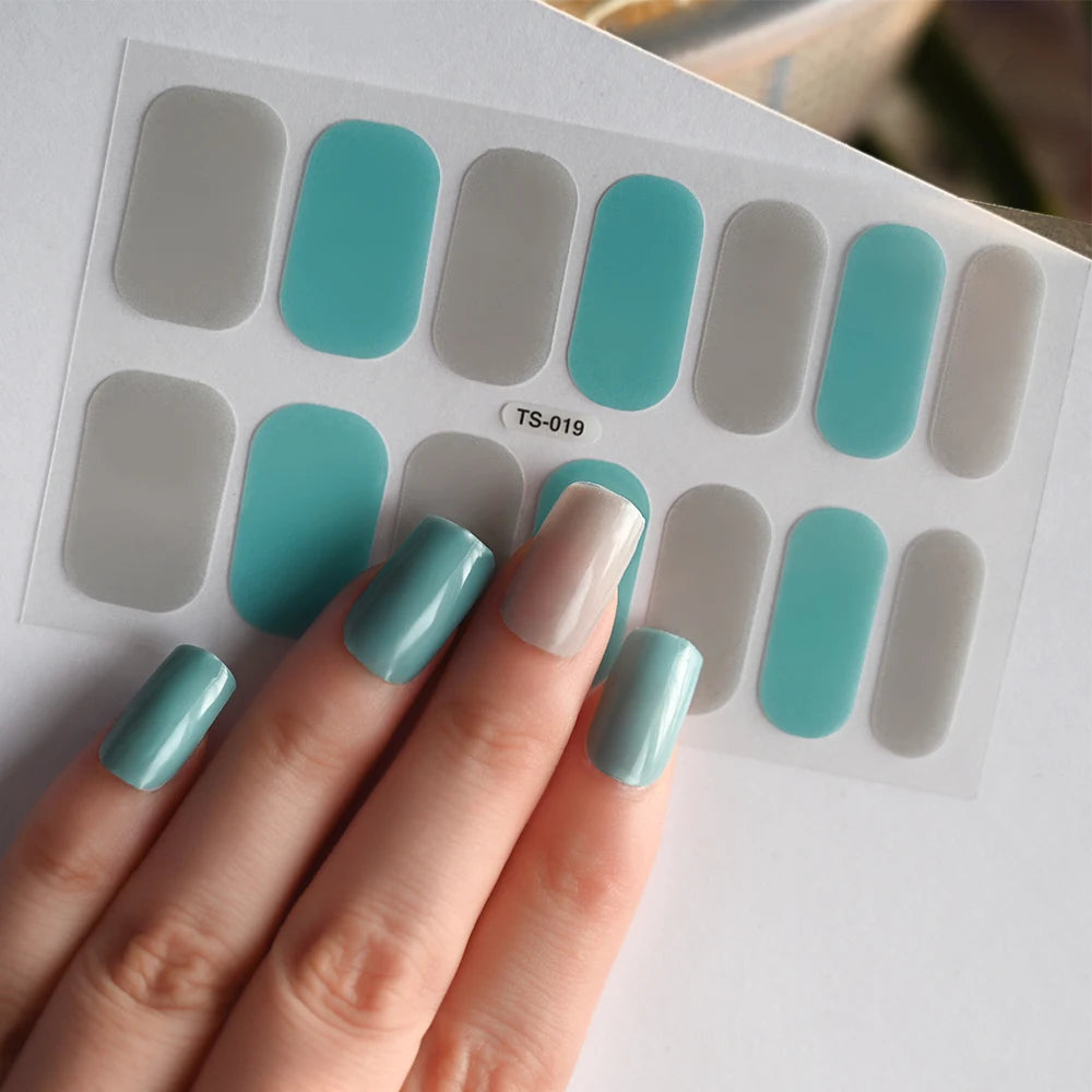 14 Tipps Full Wrap Nagellack Aufkleber Selbstklebende einfarbige Gel-Nagelstreifen Kunst Aufkleber Nicht halbgehärtete DIY Nageldekorationen